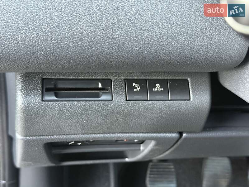 Внедорожник / Кроссовер Peugeot 3008 2013 в Стрые