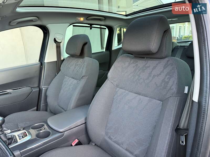 Внедорожник / Кроссовер Peugeot 3008 2013 в Стрые