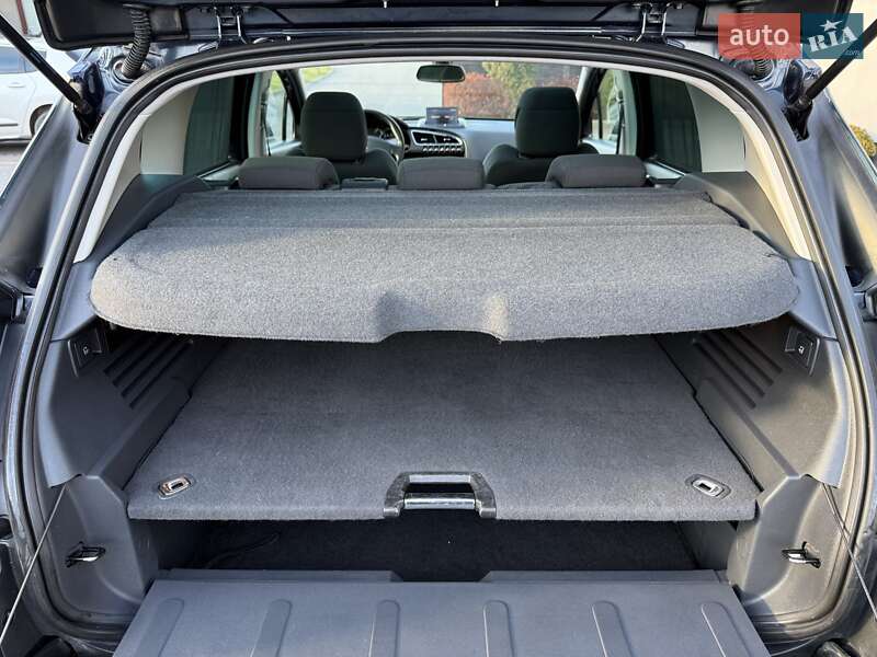 Внедорожник / Кроссовер Peugeot 3008 2013 в Стрые