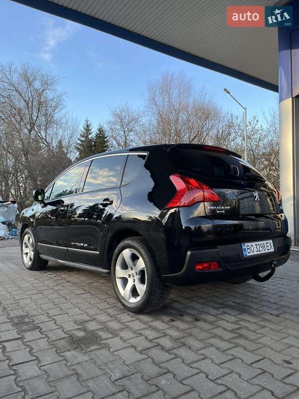 Позашляховик / Кросовер Peugeot 3008 2010 в Дубні