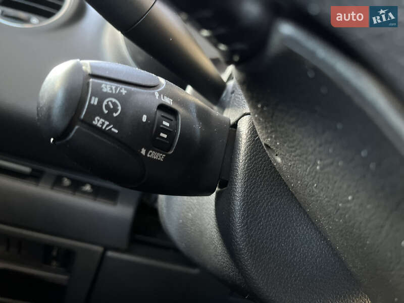 Позашляховик / Кросовер Peugeot 3008 2010 в Дубні