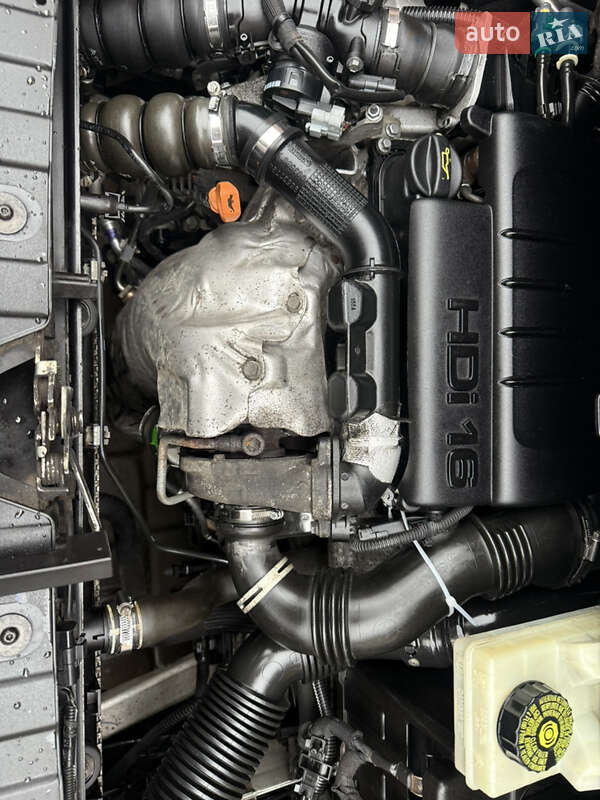 Внедорожник / Кроссовер Peugeot 3008 2010 в Тернополе