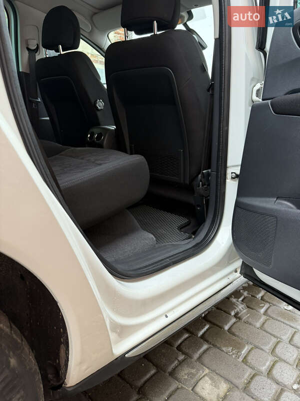 Внедорожник / Кроссовер Peugeot 3008 2010 в Тернополе