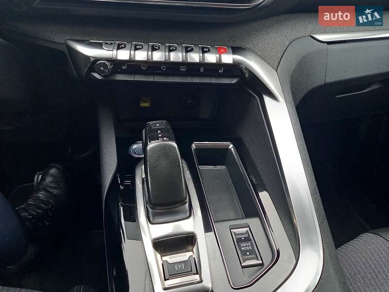 Внедорожник / Кроссовер Peugeot 3008 2020 в Черновцах