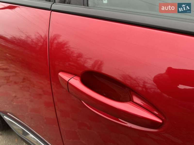 Внедорожник / Кроссовер Peugeot 3008 2020 в Киеве