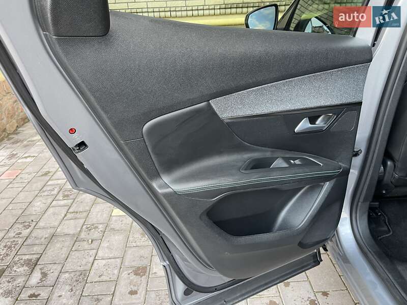 Внедорожник / Кроссовер Peugeot 3008 2022 в Тернополе