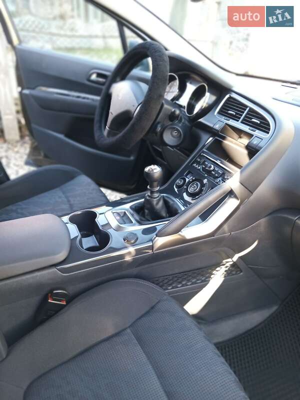 Внедорожник / Кроссовер Peugeot 3008 2011 в Коломые фото 17 Внедорожник / Кроссовер Peugeot 3008 2011 в Коломые