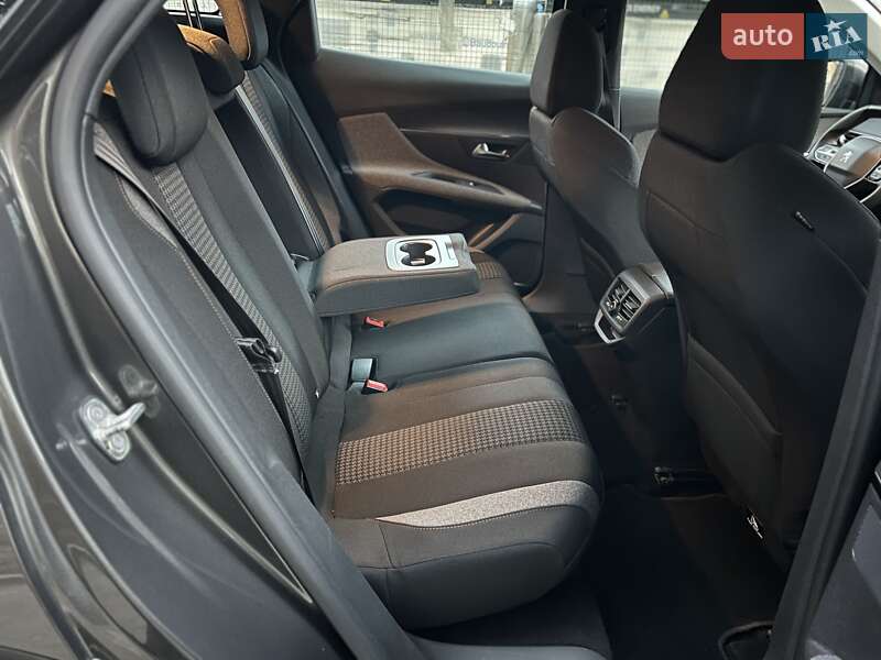 Внедорожник / Кроссовер Peugeot 3008 2020 в Львове