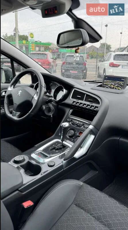 Внедорожник / Кроссовер Peugeot 3008 2016 в Кропивницком