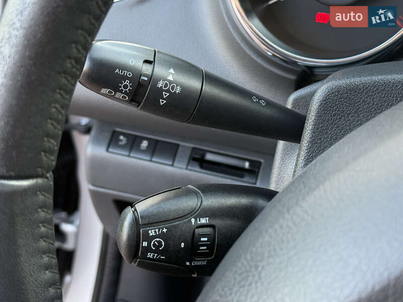 Внедорожник / Кроссовер Peugeot 3008 2014 в Стрые