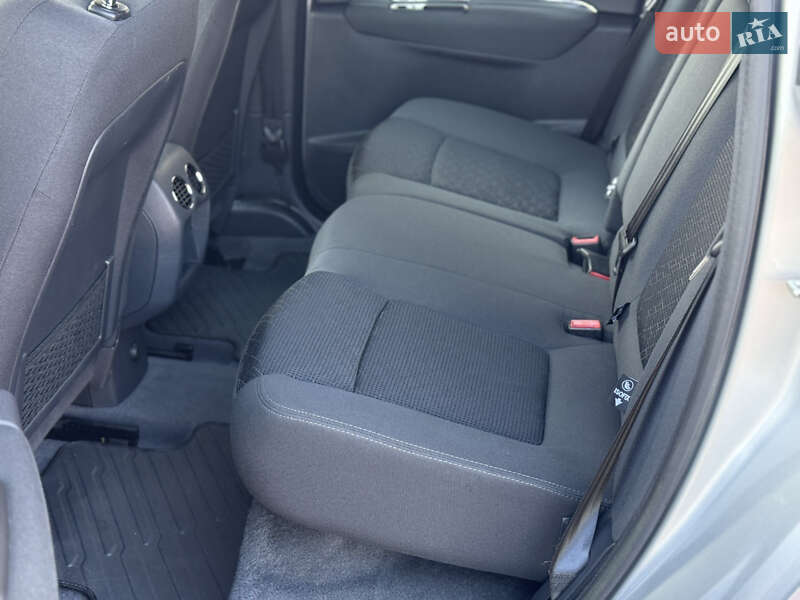 Внедорожник / Кроссовер Peugeot 3008 2014 в Стрые