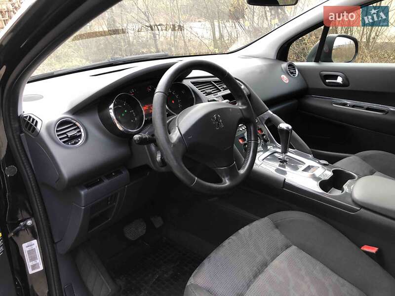 Внедорожник / Кроссовер Peugeot 3008 2010 в Галиче