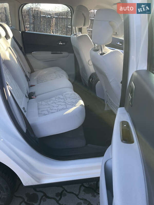 Внедорожник / Кроссовер Peugeot 3008 2011 в Калуше