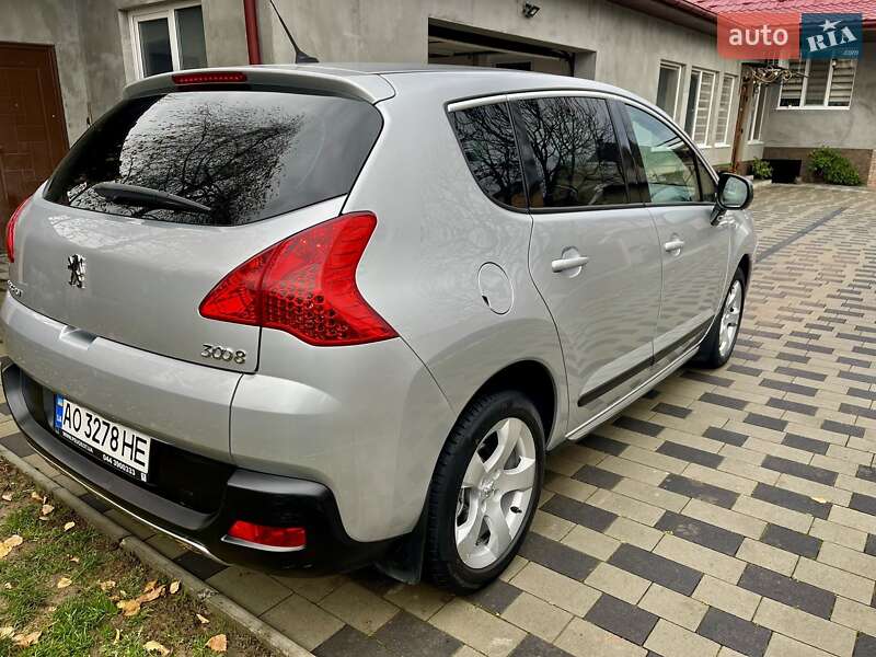 Внедорожник / Кроссовер Peugeot 3008 2010 в Мукачево фото 12 Внедорожник / Кроссовер Peugeot 3008 2010 в Мукачево