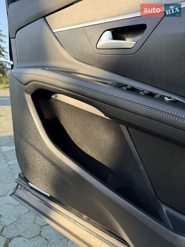 Внедорожник / Кроссовер Peugeot 3008 2021 в Дубно