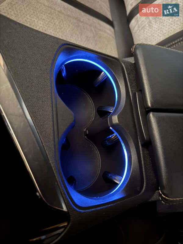 Внедорожник / Кроссовер Peugeot 3008 2021 в Дубно