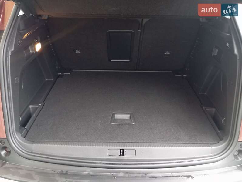 Внедорожник / Кроссовер Peugeot 3008 2019 в Киеве фото 38 Внедорожник / Кроссовер Peugeot 3008 2019 в Киеве