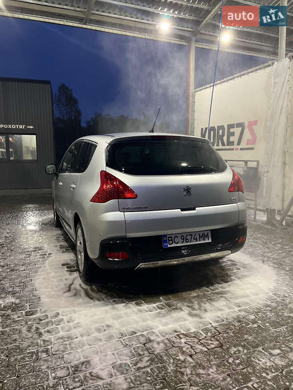 Внедорожник / Кроссовер Peugeot 3008 2011 в Николаеве