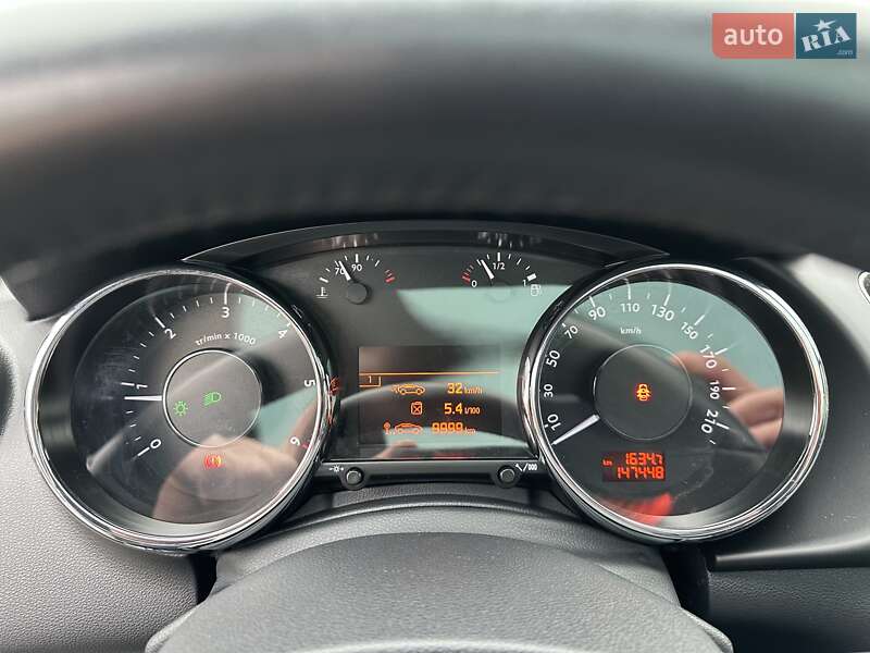 Внедорожник / Кроссовер Peugeot 3008 2016 в Луцке