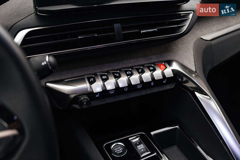 Внедорожник / Кроссовер Peugeot 3008 2024 в Киеве