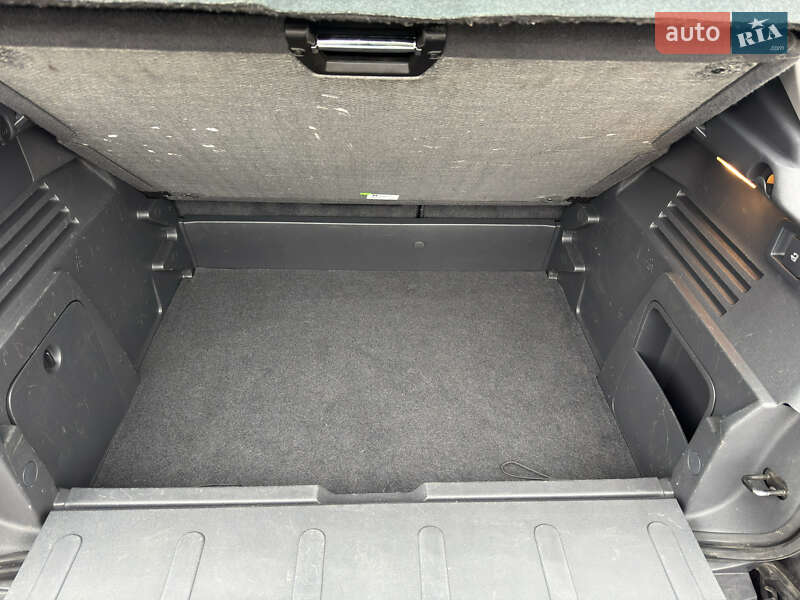 Внедорожник / Кроссовер Peugeot 3008 2015 в Киеве фото 24 Внедорожник / Кроссовер Peugeot 3008 2015 в Киеве