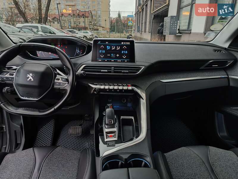 Внедорожник / Кроссовер Peugeot 3008 2017 в Львове фото 31 Внедорожник / Кроссовер Peugeot 3008 2017 в Львове