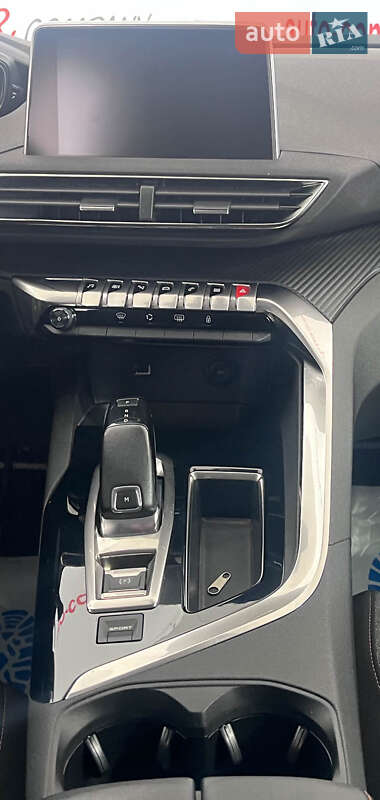 Внедорожник / Кроссовер Peugeot 3008 2019 в Львове