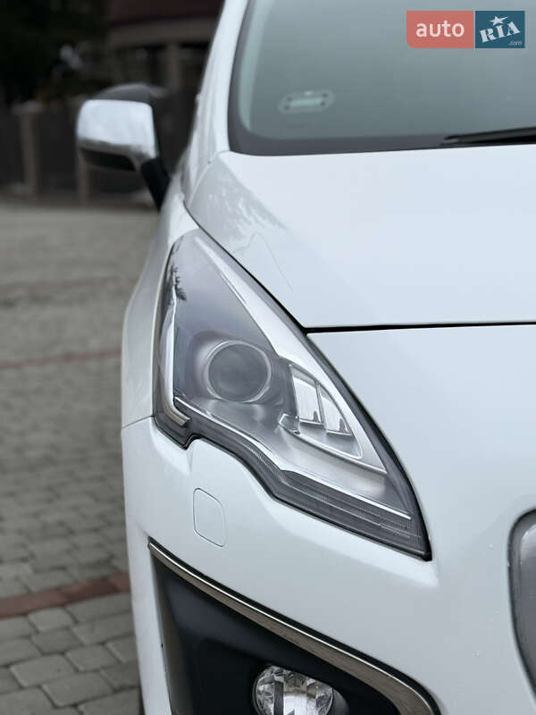 Позашляховик / Кросовер Peugeot 3008 2015 в Старокостянтинові