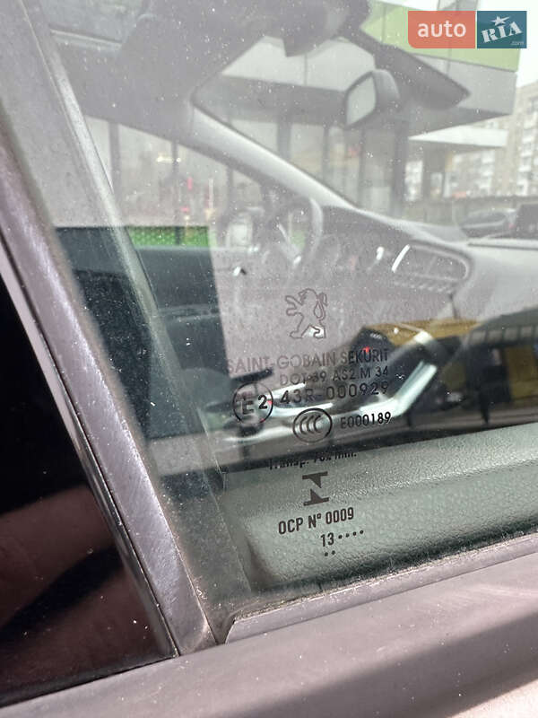 Внедорожник / Кроссовер Peugeot 3008 2014 в Тернополе