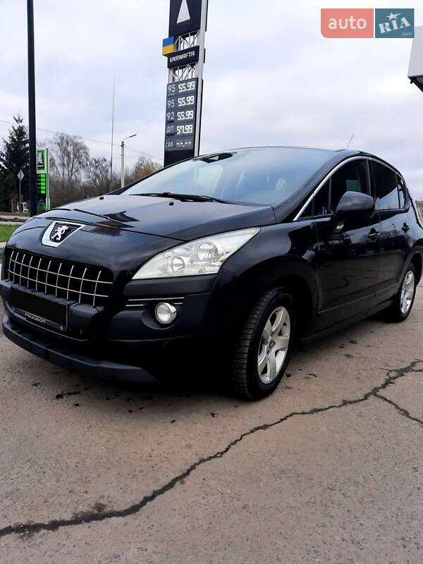 Позашляховик / Кросовер Peugeot 3008 2010 в Рівному