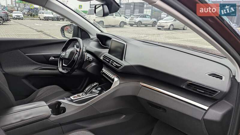 Внедорожник / Кроссовер Peugeot 3008 2017 в Львове фото 3 Внедорожник / Кроссовер Peugeot 3008 2017 в Львове