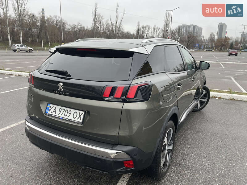 Внедорожник / Кроссовер Peugeot 3008 2019 в Киеве