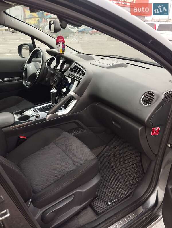 Внедорожник / Кроссовер Peugeot 3008 2010 в Черновцах фото 21 Внедорожник / Кроссовер Peugeot 3008 2010 в Черновцах