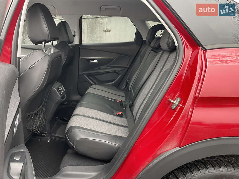 Позашляховик / Кросовер Peugeot 3008 2017 в Києві