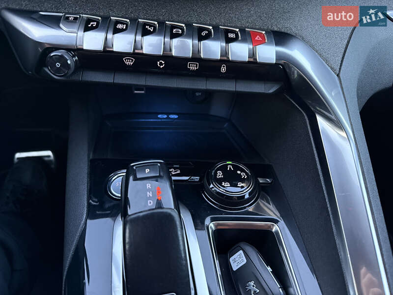 Внедорожник / Кроссовер Peugeot 3008 2017 в Львове фото 61 Внедорожник / Кроссовер Peugeot 3008 2017 в Львове