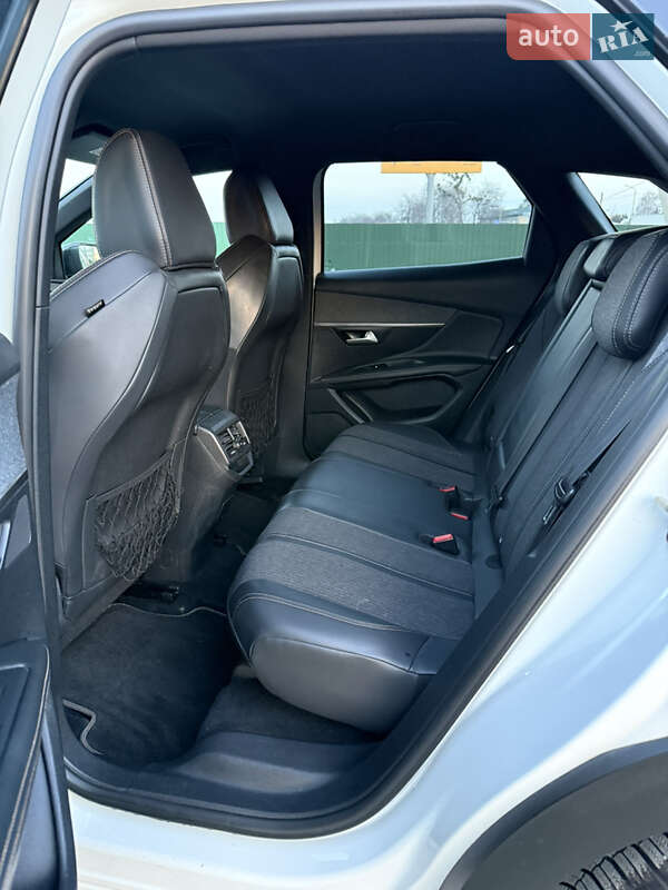 Внедорожник / Кроссовер Peugeot 3008 2017 в Львове фото 72 Внедорожник / Кроссовер Peugeot 3008 2017 в Львове