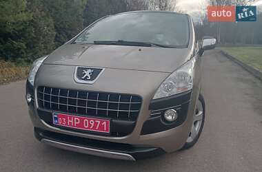 Позашляховик / Кросовер Peugeot 3008 2011 в Рівному