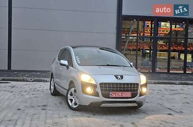 Внедорожник / Кроссовер Peugeot 3008 2012 в Калуше