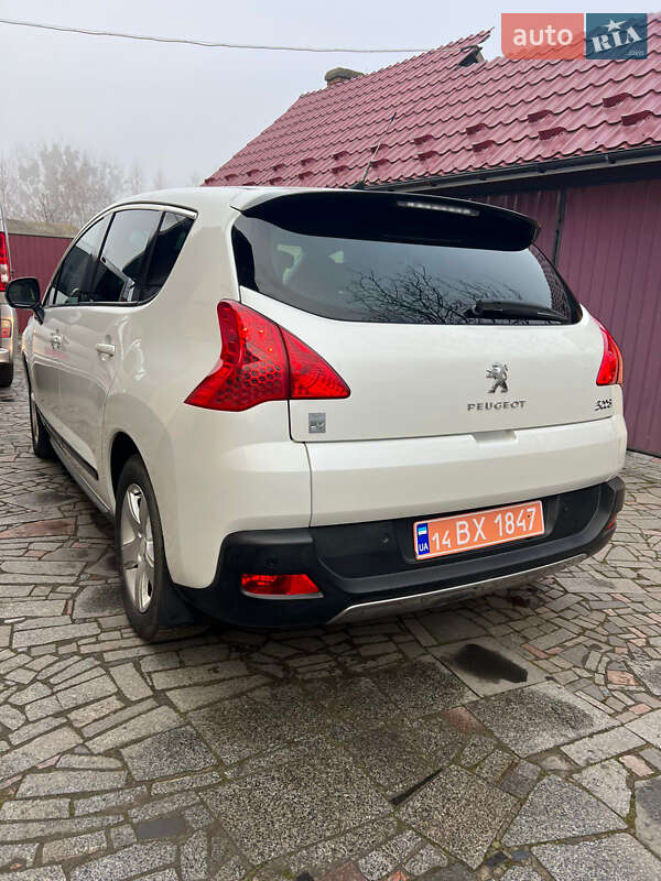 Позашляховик / Кросовер Peugeot 3008 2013 в Шептицькому