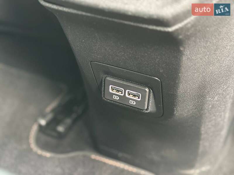 Внедорожник / Кроссовер Peugeot 3008 2021 в Тернополе