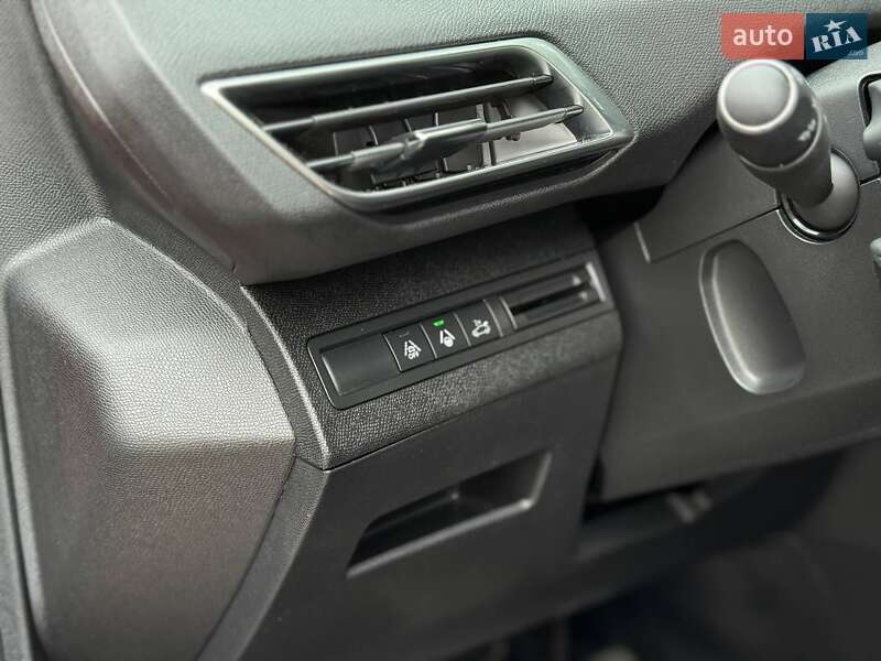 Внедорожник / Кроссовер Peugeot 3008 2021 в Тернополе