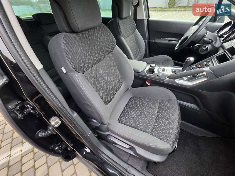 Позашляховик / Кросовер Peugeot 3008 2016 в Івано-Франківську