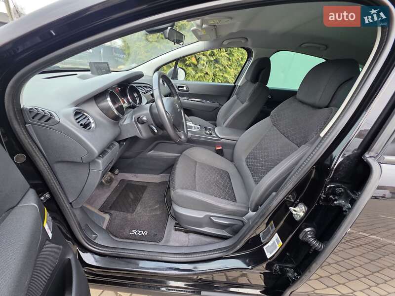 Позашляховик / Кросовер Peugeot 3008 2016 в Івано-Франківську