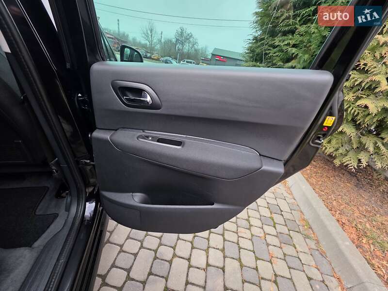 Позашляховик / Кросовер Peugeot 3008 2016 в Івано-Франківську