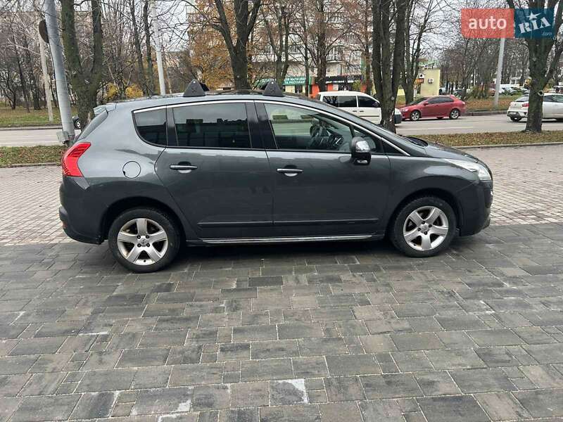Внедорожник / Кроссовер Peugeot 3008 2012 в Ровно
