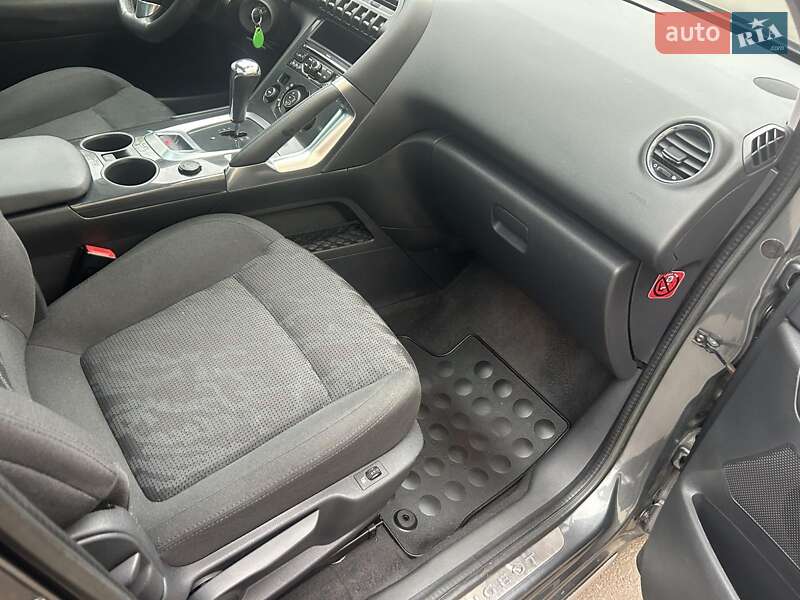 Внедорожник / Кроссовер Peugeot 3008 2012 в Ровно