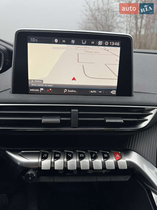 Позашляховик / Кросовер Peugeot 3008 2017 в Рівному