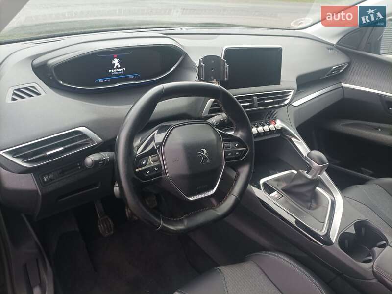 Позашляховик / Кросовер Peugeot 3008 2017 в Красилові