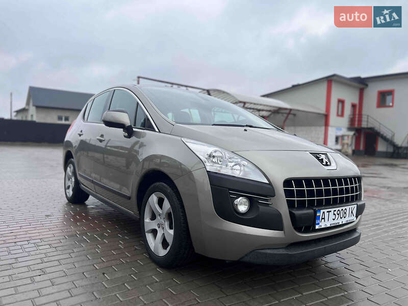 Позашляховик / Кросовер Peugeot 3008 2013 в Городенці