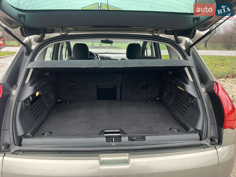 Позашляховик / Кросовер Peugeot 3008 2013 в Городенці